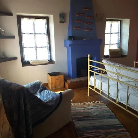 κούκος ευζην Tatil Evi *