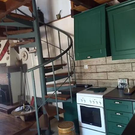 Holiday home κούκος ευζην