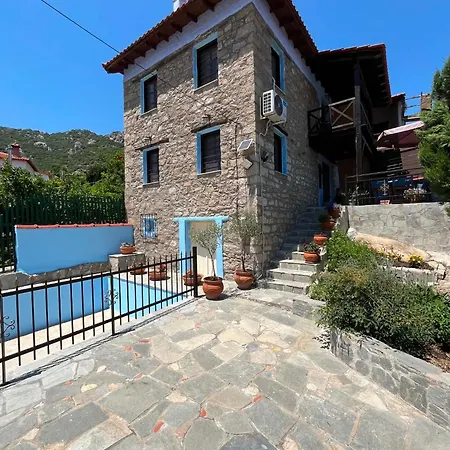 κούκος ευζην Sykia Chalkidikis